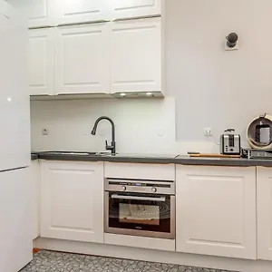  Appartement Nouvel De Caractère Et Climatisé à La Joliette France